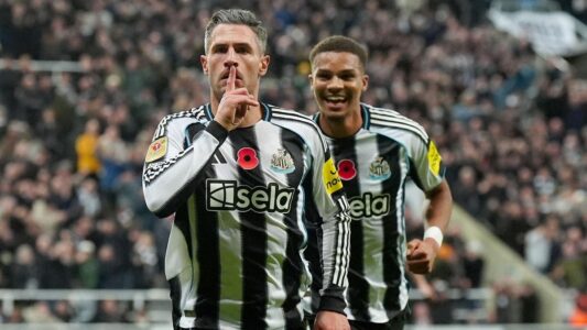 إيدي هاو مدرب نيوكاسل يونايتد يتحدث عن صفقات يناير وإصابات الفريق