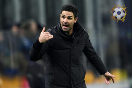 ديفيد رايا يتصدى لكرة خطيرة في مباراة أرسنال وتشيلسي بالدوري الإنجليزي