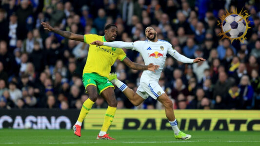 احتفال لاعبي ليدز يونايتد بالفوز على نورويتش سيتي في كأس الاتحاد الإنجليزي وتأهلهم لربع النهائي.